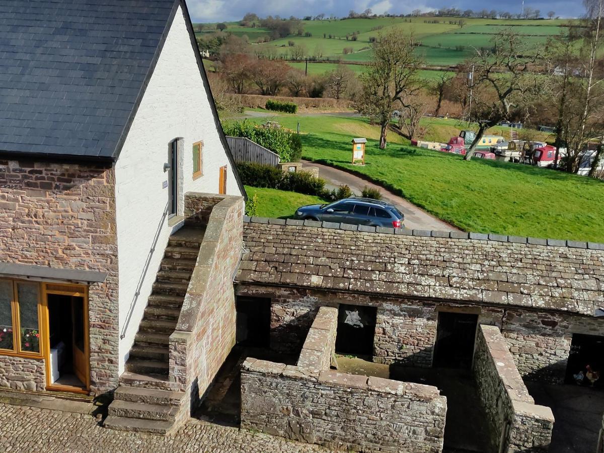 Captains Lookout Brecon Exterior foto